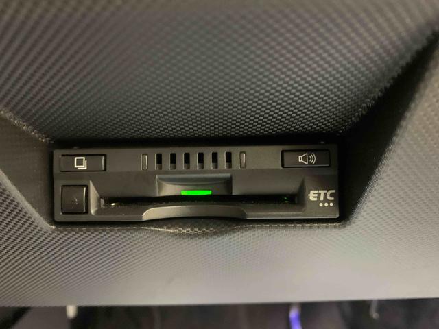 �R�U�O°���������͂��莝���̃X�}�z��p�\�R���ł��̂܂܌��邱�Ƃ��ł��܂��B��ʂ𓮂����Ă��Ђ݂Ă��������B�ł��邾���^�]�Ȃ̖ڐ��ɂȂ�悤�ɎB�e����ۂ͂�S�����Ă���܂��B