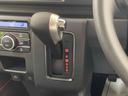 「車両状態証明書」には写真では映りにくい小さい傷や内装の状態も詳しく記載してあります。ご不明な点は遠慮なくお尋ねください。
