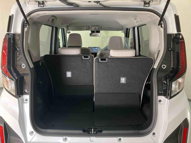 ムーヴ Ｘ／スライドドア／ディスプレイオーディオ／バックモニター　左側パワースライドドア　イージークローザー　ディスプレイオーディオ　バックモニター　プッシュボタンスタート　インパネシフト　キーフリー　足踏式パーキングブレーキ　ＬＥＤヘッドランプ　スマートアシスト（56枚目）