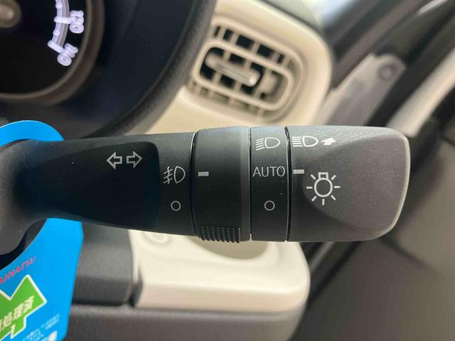 ムーヴキャンバス ストライプスＧ／ナビ／バックモニター／ドライブレコーダー　両側パワースライドドア　スライドドアイージークローザー　ナビ　バックモニター　ドライブレコーダー　オートエアコン　前席シートヒーター　インパネシフト　キーフリー　電動パーキングブレーキ　２トーン（52枚目）