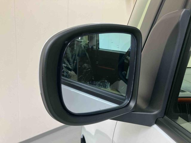 �I�[�g�i�[���J���[�h�h�A�~���[