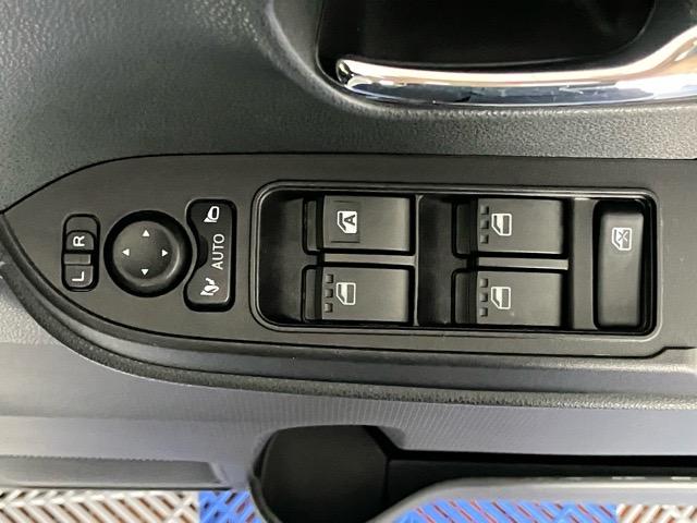 タント カスタムＸ　両側電動スライドドア・プッシュボタンスタート・ステアリングスイッチ・オートエアコン・キーフリーシステム・シートヒーター・バックカメラ対応・アルミホイール・パワーウィンドウ（13枚目）