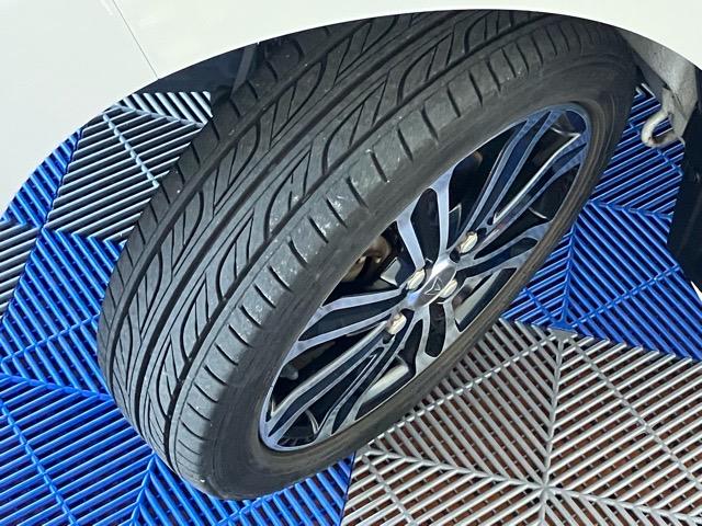 タント カスタムRS トップエディションSAIII 両側電動スライドドア・プッシュボタンスタート・ステアリングスイッチ・オートエアコン・キーフリー・アルミホイール・ベンチシート・運転席シートヒーター・パワーウィンドウ(29枚目)