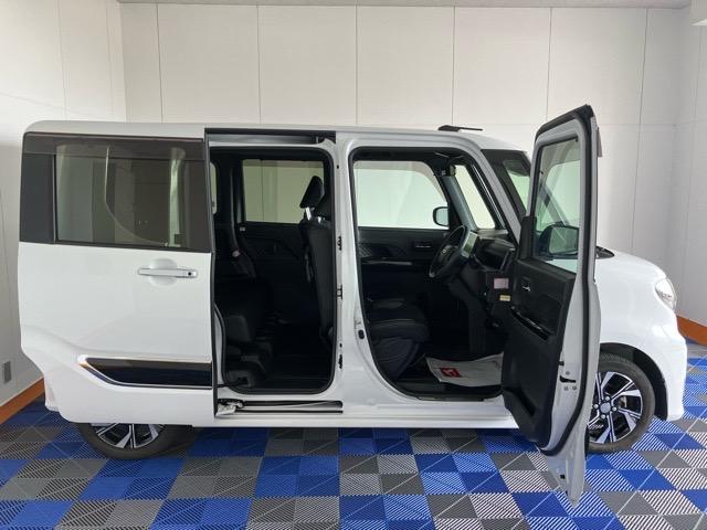 タント カスタムXスタイルセレクション 両側電動スライドドア・プッシュボタンスタート・ステアリングスイッチ・オートエアコン・キーフリーシステム・シートヒーター・バックカメラ対応・アルミホイール・パワーウィンドウ(17枚目)