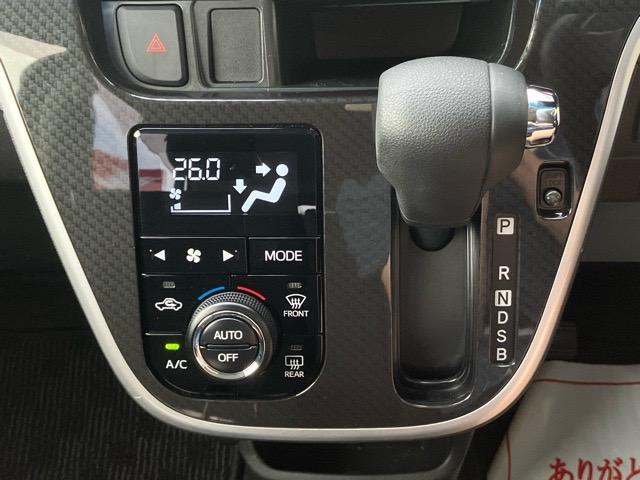 ムーヴ カスタム　Ｘリミテッド　ＳＡＩＩＩ　バックモニター・ＥＴＣ・ドラレコ・プッシュボタンスタート・ステアリングスイッチ・オートエアコン・キーフリーシステム・オートハイビーム・アルミホイール・運転席シートヒーター・パワーウィンドウ（11枚目）