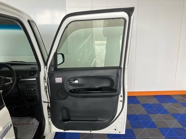 タント カスタムRS トップエディションSAII 両側電動スライドドア・ETC・バックモニター・プッシュボタンスタート・ステアリングスイッチ・オートエアコン・キーフリー・アルミホイール・パワーウィンドウ(39枚目)