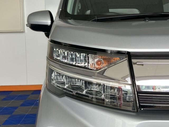 ムーヴ カスタム　Ｘリミテッド　ＳＡＩＩＩ　ＥＴＣ・プッシュボタンスタート・ステアリングスイッチ・オートエアコン・キーフリーシステム・オートハイビーム・アルミホイール・運転席シートヒーター・パワーウィンドウ（27枚目）