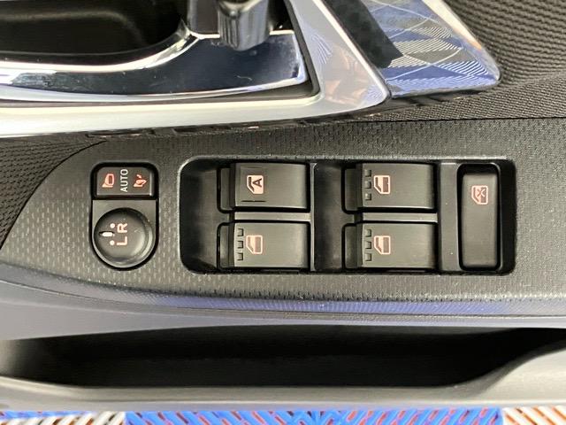 ムーヴ カスタム　Ｘリミテッド　ＳＡＩＩＩ　ＥＴＣ・プッシュボタンスタート・ステアリングスイッチ・オートエアコン・キーフリーシステム・オートハイビーム・アルミホイール・運転席シートヒーター・パワーウィンドウ（37枚目）