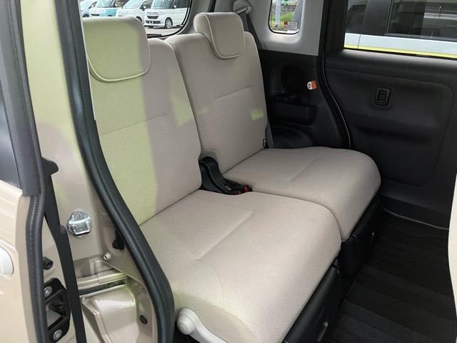 ムーヴキャンバス Ｘホワイトアクセントリミテッド　ＳＡＩＩＩ　両側電動スライドドア・プッシュボタンスタート・ステアリングスイッチ・オートエアコン・オートハイビーム・キーフリー・ベンチシート・全周囲カメラ対応・パワーウィンドウ（17枚目）