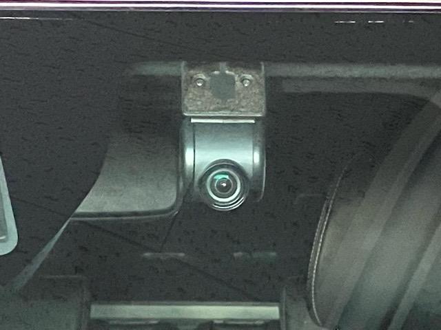 タント カスタムRSスタイルセレクション 両側電動スライドドア・ETC・ドラレコ・パノラマモニター・プッシュボタンスタート・ステアリングスイッチ・オートエアコン・キーフリー・シートヒーター・アルミホイール・パワーウィンドウ(4枚目)