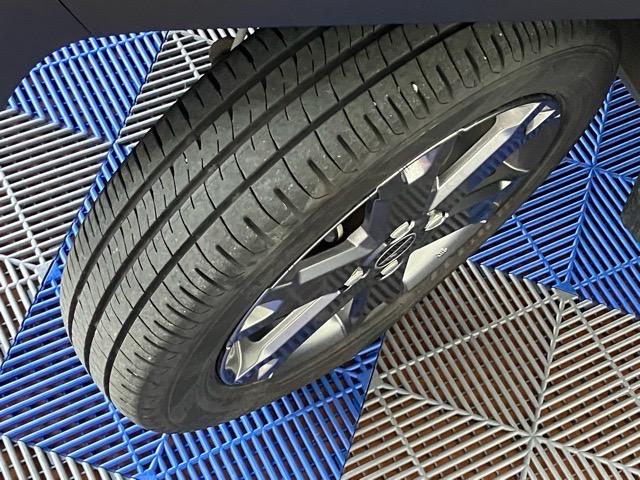 タフト Gターボ ETC・ドラレコ・バックモニター・コーナーセンサー・プッシュボタンスタート・ステアリングスイッチ・オートエアコン・キーフリー・アルミホイール・シートヒーター・パワーウィンドウ(28枚目)