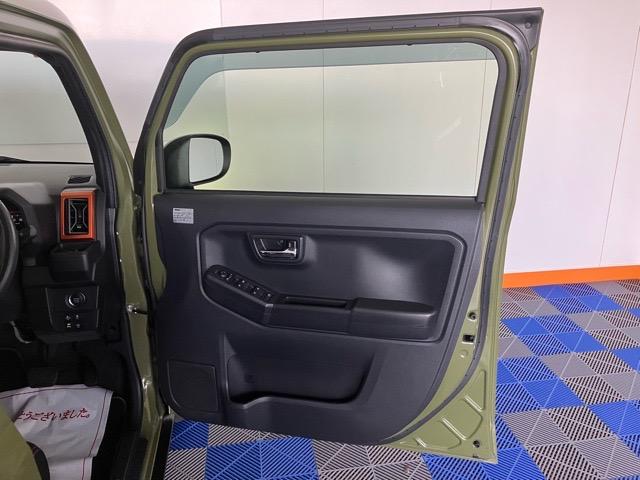 タフト Gターボ ETC・ドラレコ・バックモニター・コーナーセンサー・プッシュボタンスタート・ステアリングスイッチ・オートエアコン・キーフリー・アルミホイール・シートヒーター・パワーウィンドウ(38枚目)