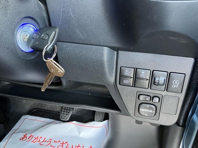 ハイゼットカーゴ クルーズＳＡＩＩＩ　４ＷＤ・ＡＴ車・衝突回避・ＣＤオーディオ・両側スライドドア・エコアイドル・キーレスエントリー・オートハイビーム・エアコン（10枚目）