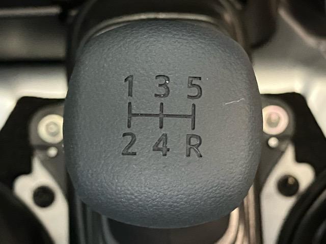 ハイゼットトラック スタンダード 2WD・MT車・コーナーセンサー・エコアイドル・ラジオ・エアコン(12枚目)