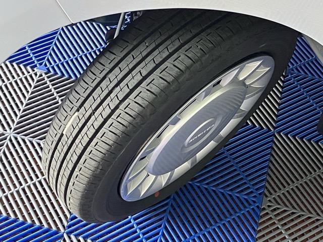 ムーヴキャンバス セオリーX 両側電動スライドドア・プッシュボタンスタート・ステアリングスイッチ・オートエアコン・キーフリー・コーナーセンサー・ベンチシート・パワーウィンドウ(29枚目)