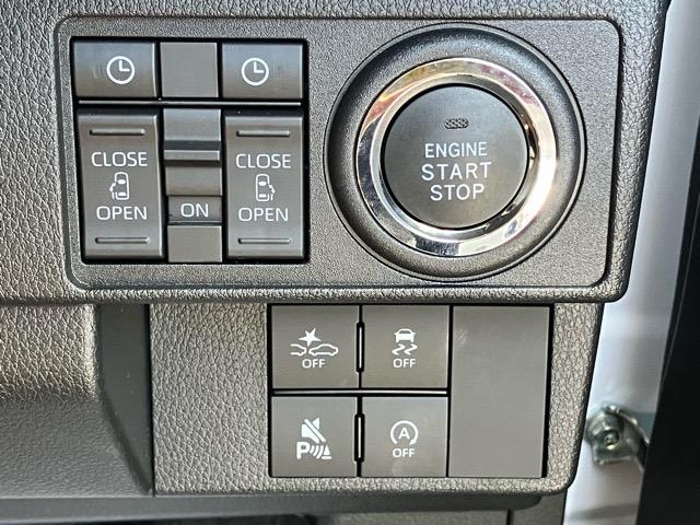 ムーヴキャンバス ストライプスＧ　両側電動スライドドア・プッシュボタンスタート・ステアリングスイッチ・オートエアコン・キーフリー・コーナーセンサー・ベンチシート・シートヒーター・パワーウィンドウ（4枚目）