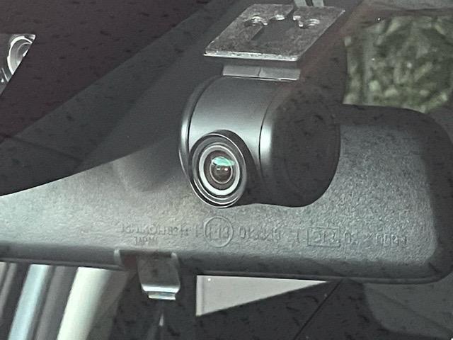 ロッキー G ドラレコ・パノラマモニター・プッシュボタンスタート・ステアリングスイッチ・オートエアコン・キーフリー・コーナーセンサー・アルミホイール・シートヒーター・パワーウィンドウ(4枚目)