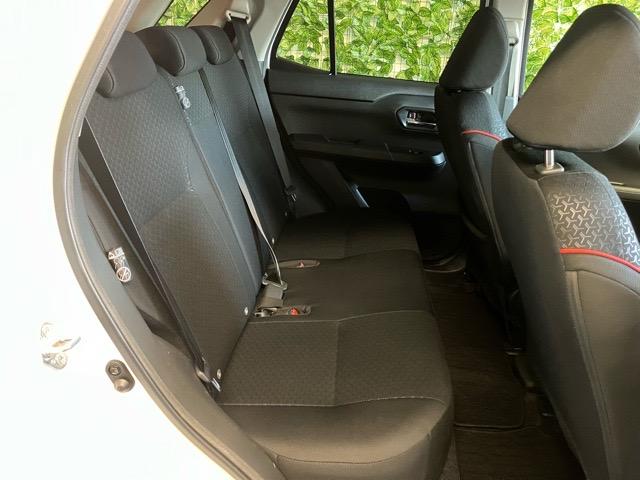 ロッキー G ドラレコ・パノラマモニター・プッシュボタンスタート・ステアリングスイッチ・オートエアコン・キーフリー・コーナーセンサー・アルミホイール・シートヒーター・パワーウィンドウ(19枚目)