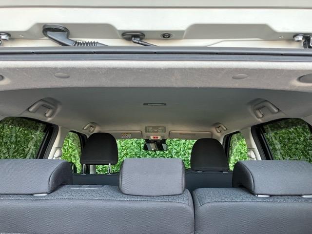 ロッキー G プッシュボタンスタート・ステアリングスイッチ・オートエアコン・キーフリーシステム・コーナーセンサー・アルミホイール・バックカメラ対応・シートヒーター・パワーウィンドウ(34枚目)