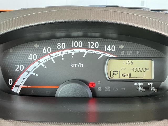 ムーヴ Ｘ　ＣＤオーディオ・エコアイドル・プッシュボタンスタート・キーフリーシステム・アルミホイール・ベンチシート・パワーウィンドウ（6枚目）