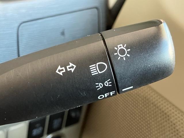 ムーヴ Ｘ　ＣＤオーディオ・エコアイドル・プッシュボタンスタート・キーフリーシステム・アルミホイール・ベンチシート・パワーウィンドウ（11枚目）