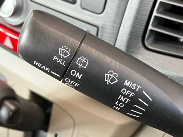 ムーヴ Ｘ　ＣＤオーディオ・エコアイドル・プッシュボタンスタート・キーフリーシステム・アルミホイール・ベンチシート・パワーウィンドウ（12枚目）