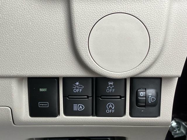 ムーヴ L SAIII ETC・バックモニター・ドラレコ・ステアリングスイッチ・キーレスエントリー・オートハイビーム・パワーウィンドウ(13枚目)