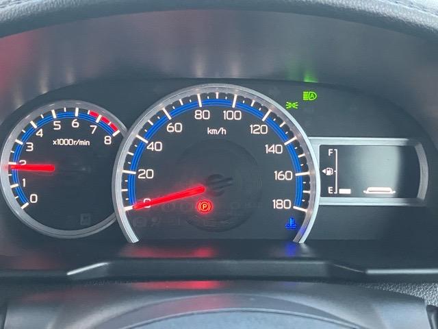 トール カスタムＧ　両側電動スライドドア・プッシュボタンスタート・ステアリングスイッチ・オートエアコン・キーフリー・コーナーセンサー・ウォークスルー・アルミホイール・パワーウィンドウ（5枚目）