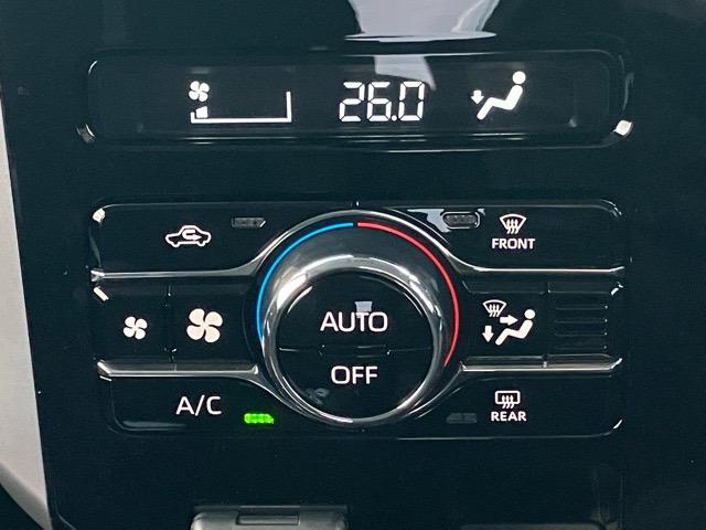 トール カスタムＧ　両側電動スライドドア・プッシュボタンスタート・ステアリングスイッチ・オートエアコン・キーフリー・コーナーセンサー・ウォークスルー・アルミホイール・パワーウィンドウ（7枚目）