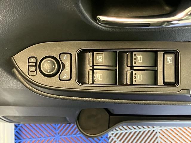 タント カスタムＸ　両側電動スライドドア・プッシュボタンスタート・ステアリングスイッチ・オートエアコン・キーフリーシステム・シートヒーター・全周囲カメラ対応・アルミホイール・パワーウィンドウ（38枚目）