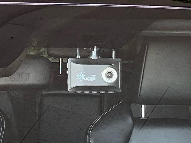 カローラツーリング ハイブリッド　ダブルバイビー　ＥＴＣ・ドラレコ・バックモニター・プッシュボタンスタート・ステアリングスイッチ・オートエアコン・キーフリー・アルミホイール・パワーウィンドウ（5枚目）