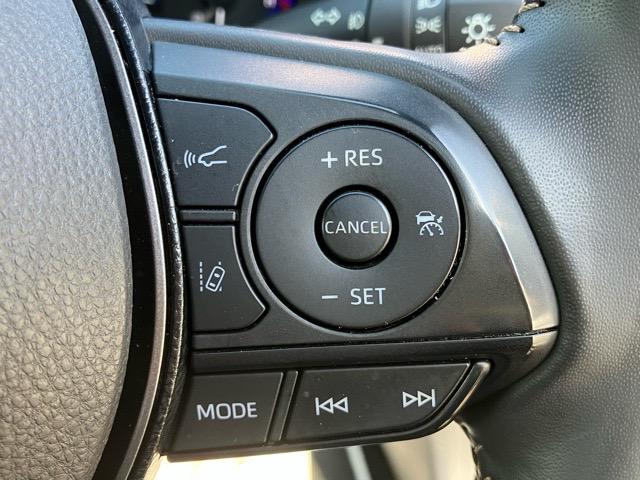 カローラツーリング ハイブリッド　ダブルバイビー　ＥＴＣ・ドラレコ・バックモニター・プッシュボタンスタート・ステアリングスイッチ・オートエアコン・キーフリー・アルミホイール・パワーウィンドウ（14枚目）