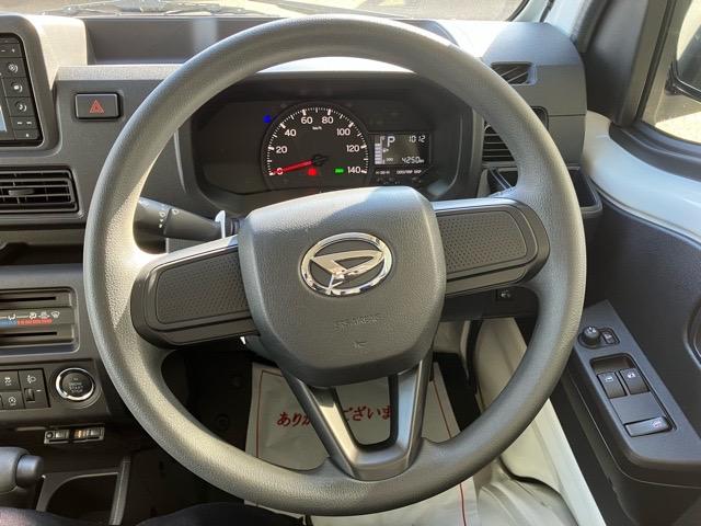 ハイゼットトラック EXT 4WD・CVT車・ナビ・バックモニター・ETC・衝突回避・作業灯・コーナーセンサー・プッシュボタンスタート・キーフリーシステム・エコアイドル・エアコン・パワーウィンドウ(8枚目)