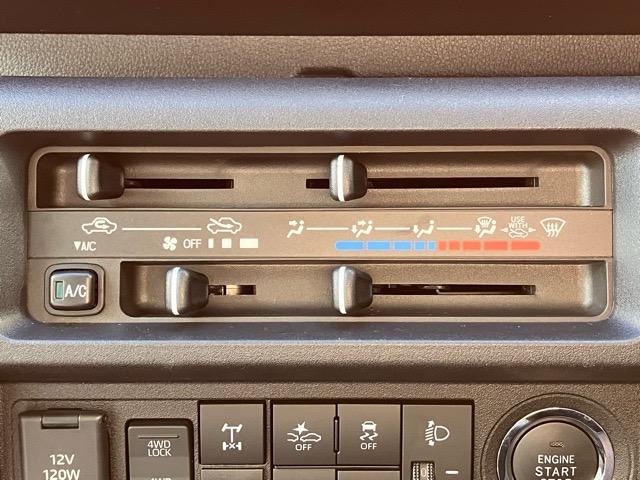 ハイゼットトラック EXT 4WD・CVT車・ナビ・バックモニター・ETC・衝突回避・作業灯・コーナーセンサー・プッシュボタンスタート・キーフリーシステム・エコアイドル・エアコン・パワーウィンドウ(11枚目)