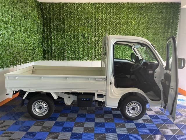 ハイゼットトラック EXT 4WD・CVT車・ナビ・バックモニター・ETC・衝突回避・作業灯・コーナーセンサー・プッシュボタンスタート・キーフリーシステム・エコアイドル・エアコン・パワーウィンドウ(17枚目)