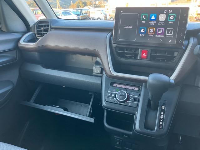 ムーヴ Ｘ　片側電動スライドドア・ディスプレイオーディオ・Ｂｌｕｅｔｏｏｔｈ・パノラマモニター・プッシュボタンスタート・ステアリングスイッチ・オートエアコン・キーフリー・コーナーセンサー・パワーウィンドウ（14枚目）