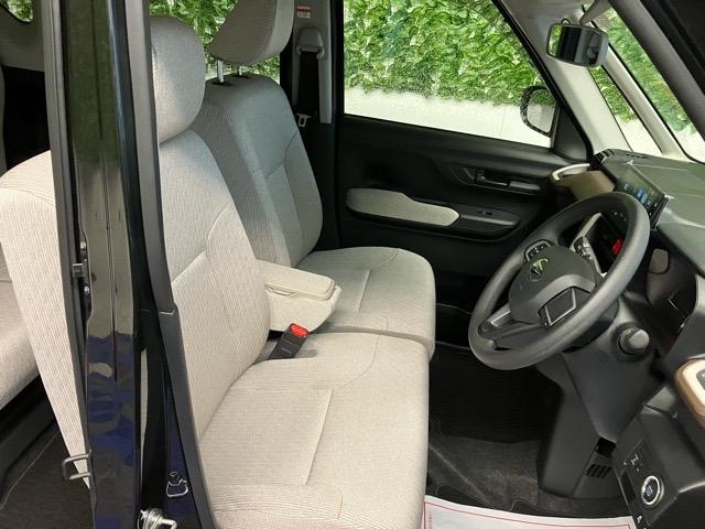 ムーヴ Ｘ　片側電動スライドドア・ディスプレイオーディオ・Ｂｌｕｅｔｏｏｔｈ・パノラマモニター・プッシュボタンスタート・ステアリングスイッチ・オートエアコン・キーフリー・コーナーセンサー・パワーウィンドウ（18枚目）