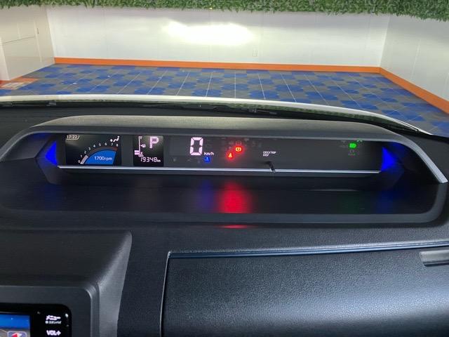 タント カスタムＸ　両側電動スライドドア・ドラレコ・パノラマモニター・プッシュボタンスタート・ステアリングスイッチ・オートエアコン・キーフリーシステム・シートヒーター・アルミホイール・パワーウィンドウ（7枚目）