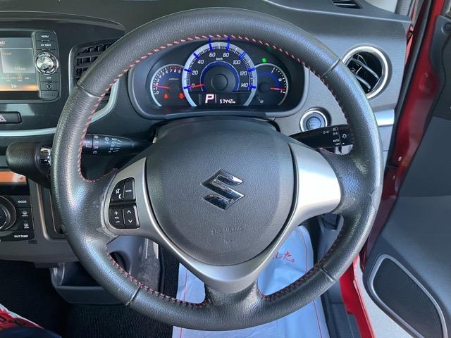 ワゴンＲ ２０周年記念車　バックモニター・アイドリングストップ・ステアリングスイッチ・キーフリーシステム・オートエアコン・アルミホイール・パワーウィンドウ（5枚目）