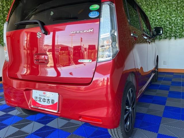 ワゴンＲ ２０周年記念車　バックモニター・アイドリングストップ・ステアリングスイッチ・キーフリーシステム・オートエアコン・アルミホイール・パワーウィンドウ（31枚目）