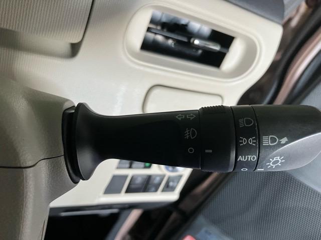 ムーヴキャンバス Ｘリミテッドメイクアップ　ＳＡＩＩ　アウトレット車・現状渡し・両側電動スライドドア・ＥＴＣ・プッシュボタンスタート・ステアリングスイッチ・オートエアコン・キーフリーシステム・ベンチシート・パワーウィンドウ（12枚目）