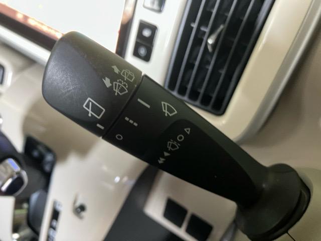 ムーヴキャンバス Ｘリミテッドメイクアップ　ＳＡＩＩ　アウトレット車・現状渡し・両側電動スライドドア・ＥＴＣ・プッシュボタンスタート・ステアリングスイッチ・オートエアコン・キーフリーシステム・ベンチシート・パワーウィンドウ（13枚目）