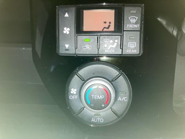 ウェイク ＬスペシャルリミテッドＳＡＩＩＩ　片側電動スライドドア・ドラレコ・パノラマモニター・プッシュボタンスタート・ステアリングスイッチ・オートエアコン・キーフリー・パワーウィンドウ（11枚目）