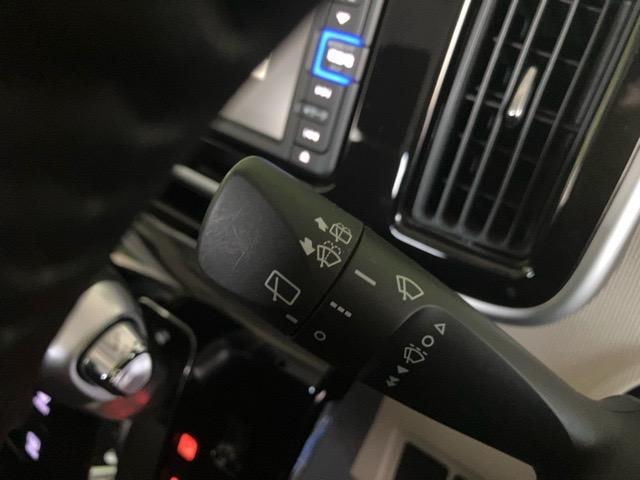 ムーヴキャンバス ＧブラックアクセントＶＳ　ＳＡＩＩＩ　両側電動スライドドア・パノラマモニター・プッシュボタンスタート・ステアリングスイッチ・オートエアコン・キーフリー・オートハイビーム・ベンチシート・運転席シートヒーター・パワーウィンドウ（12枚目）