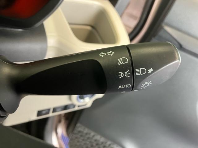 ムーヴ ＸリミテッドＩＩ　ＳＡＩＩＩ　バックモニター・プッシュボタンスタート・ステアリングスイッチ・オートエアコン・キーフリーシステム・オートハイビーム・アルミホイール・運転席シートヒーター・パワーウィンドウ（12枚目）