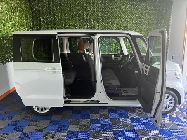 N-BOX G 両側スライドドア・ETC・バックモニター・プッシュボタンスタート・ステアリングスイッチ・オートエアコン・キーフリー・コーナーセンサー・パワーウィンドウ(17枚目)