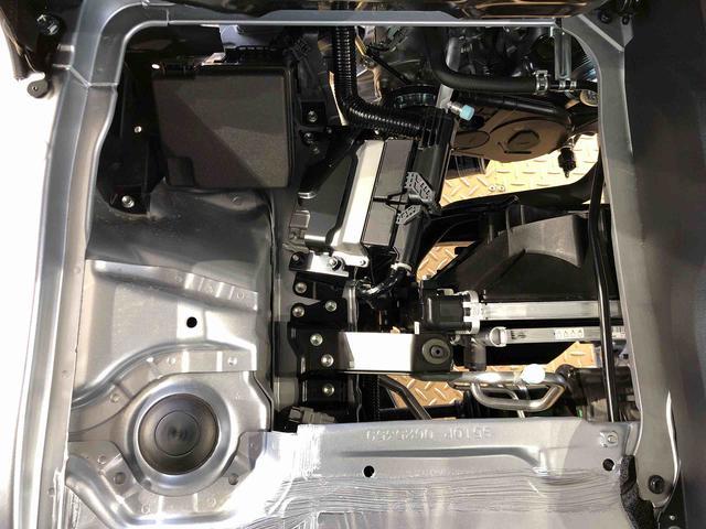 ハイゼットトラック スタンダード 農用スペシャル 4WD マニュアルエアコン パワステ オートライト 作業灯 リヤ4枚リーフスプリング スーパーデフロック ラジオデッキ 衝突被害軽減システム 横滑り防止機能 アイドリングストップ ABS(19枚目)