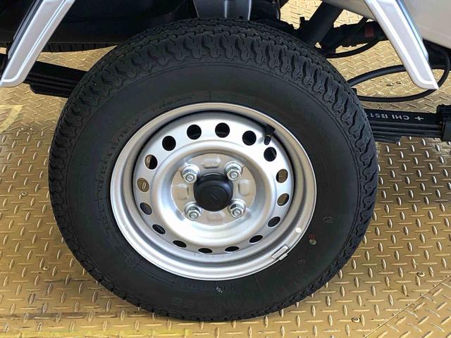 ハイゼットトラック スタンダード 農用スペシャル 4WD マニュアルエアコン パワステ オートライト 作業灯 リヤ4枚リーフスプリング スーパーデフロック ラジオデッキ 衝突被害軽減システム 横滑り防止機能 アイドリングストップ ABS(22枚目)