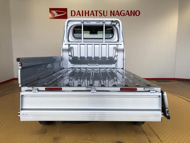 ハイゼットトラック スタンダード 農用スペシャル 4WD マニュアルエアコン パワステ オートライト 作業灯 リヤ4枚リーフスプリング スーパーデフロック ラジオデッキ 衝突被害軽減システム 横滑り防止機能 アイドリングストップ ABS(55枚目)