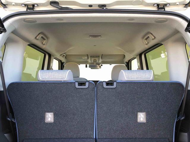 ムーヴキャンバス ストライプスＧターボ　２ＷＤ　ターボ　　両側電動スライドドア　オートライト　衝突被害軽減システム　横滑り防止機能　プッシュスタート　スマートキー　オートエアコン　電動格納ドアミラー　アイドリングストップ　ＡＢＳ　新品ナビ（14枚目）